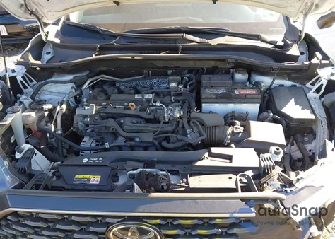 2022 Toyota Corolla Cross Xle from USA, damaged, VIN 7MUDAABG5NV035853